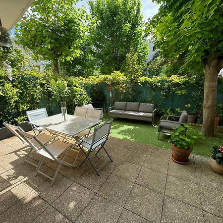 Le jardin du stade by UTA HOUSE Saint-Denis  Extérieur photo